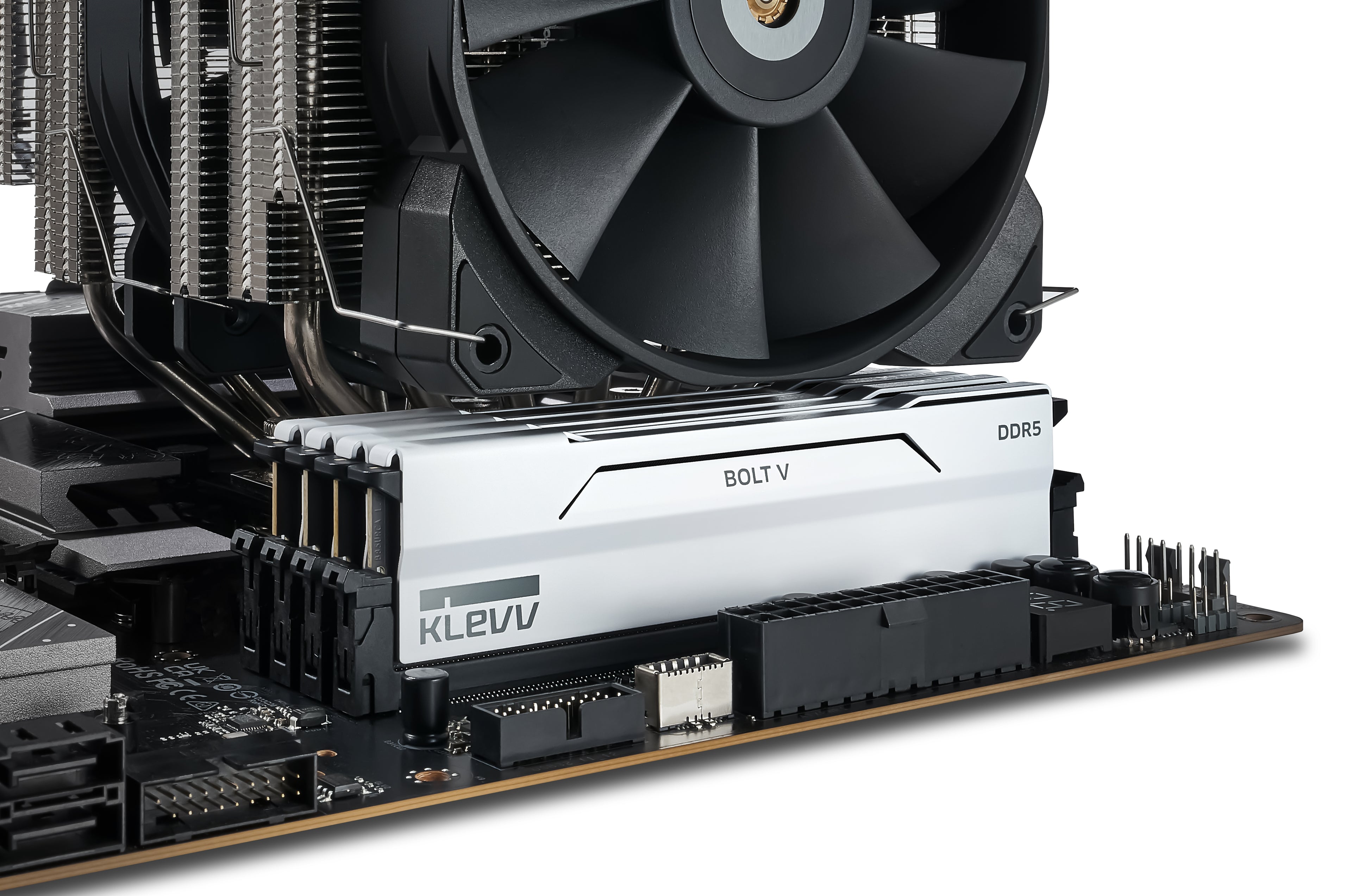 16GB x 2 (32GB) 6000Mhz CL30 KLEVV Bolt V