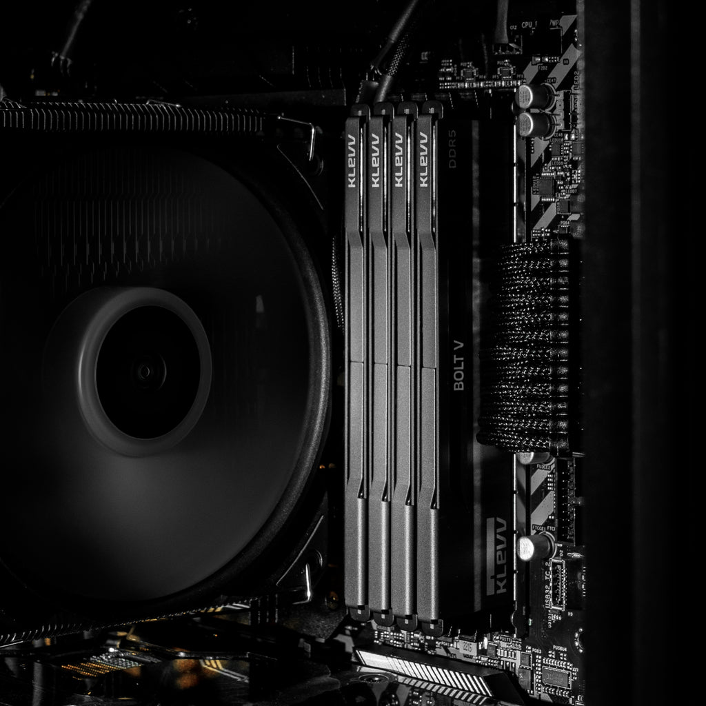 16GB x 2 (32GB) 6000Mhz CL30 KLEVV Bolt V