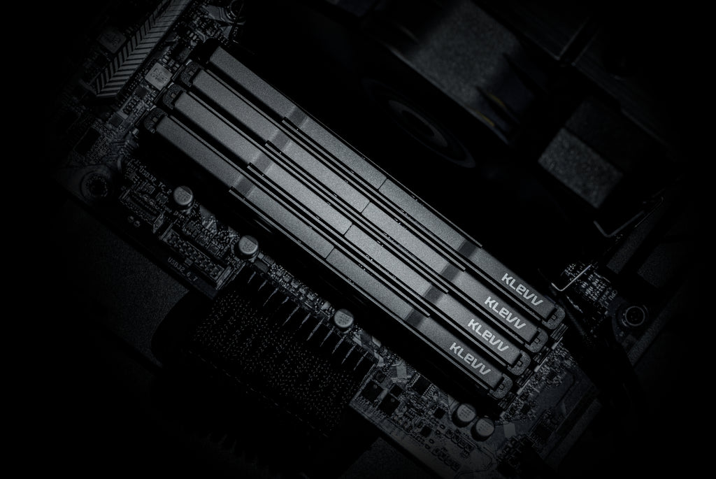 16GB x 2 (32GB) 6000Mhz CL30 KLEVV Bolt V